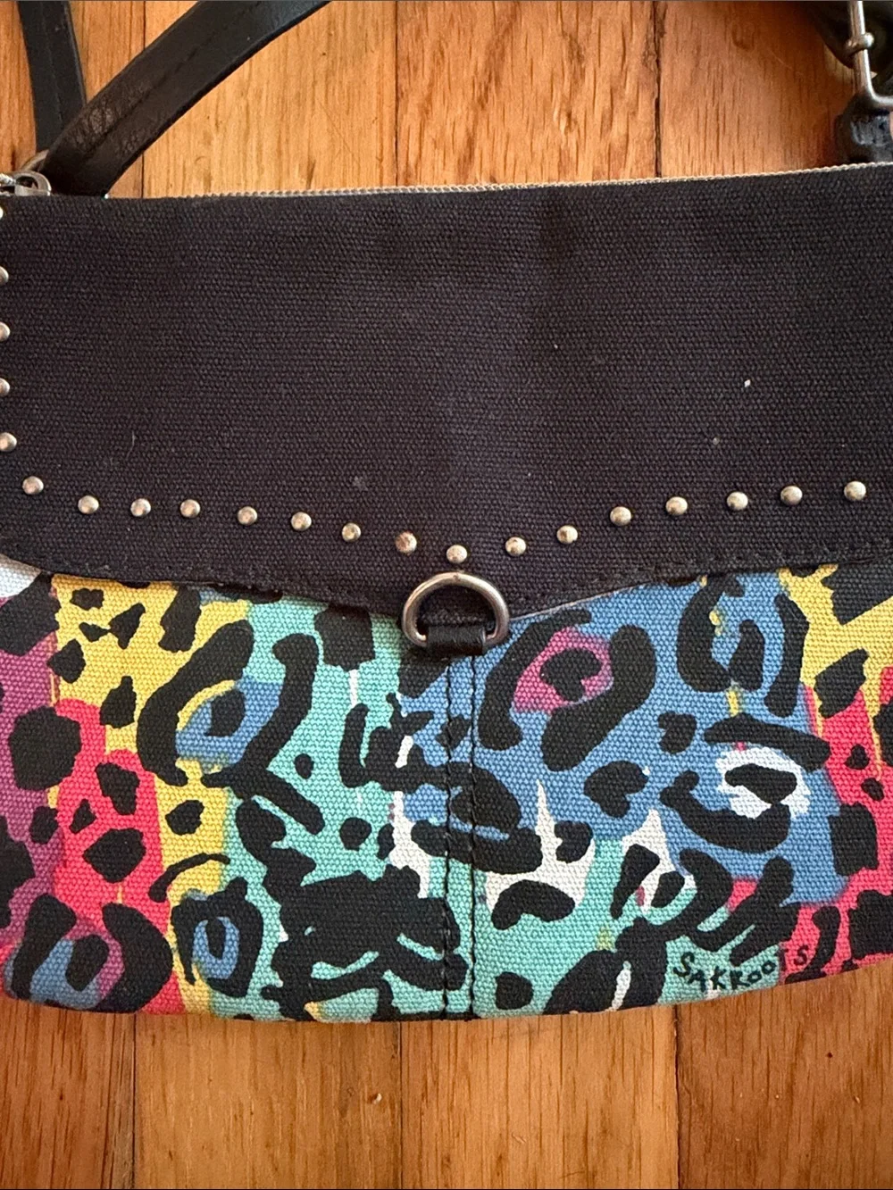 SAKROOTS Artist circle Crossbody Bag